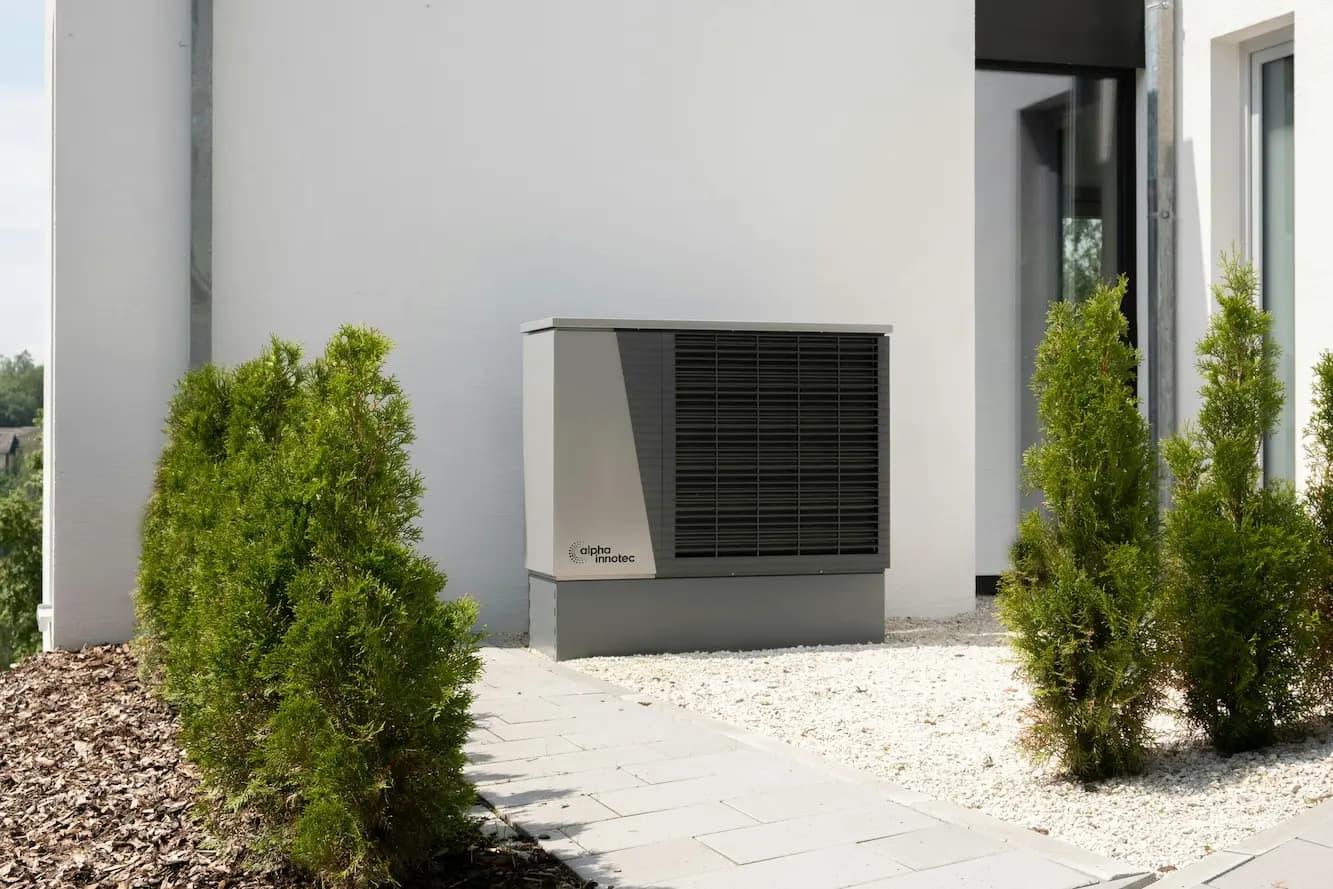 Ductless mini-split repair